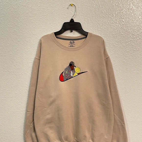 Kobe Championship Cream/Sand Sweatshirt - Picture 4 of 5